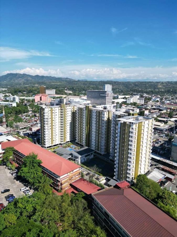 Mesaverte Residences T2-8H Cagayan de Oro Buitenkant foto